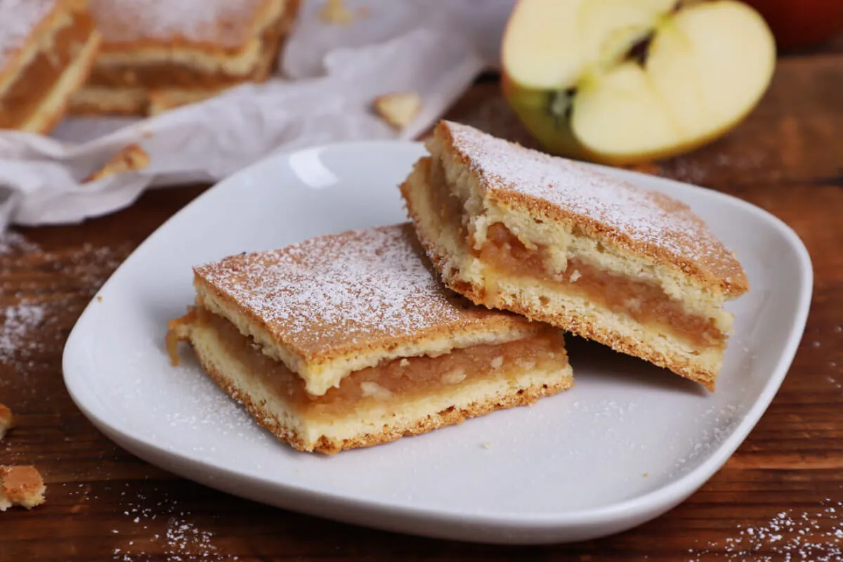 Almás pite